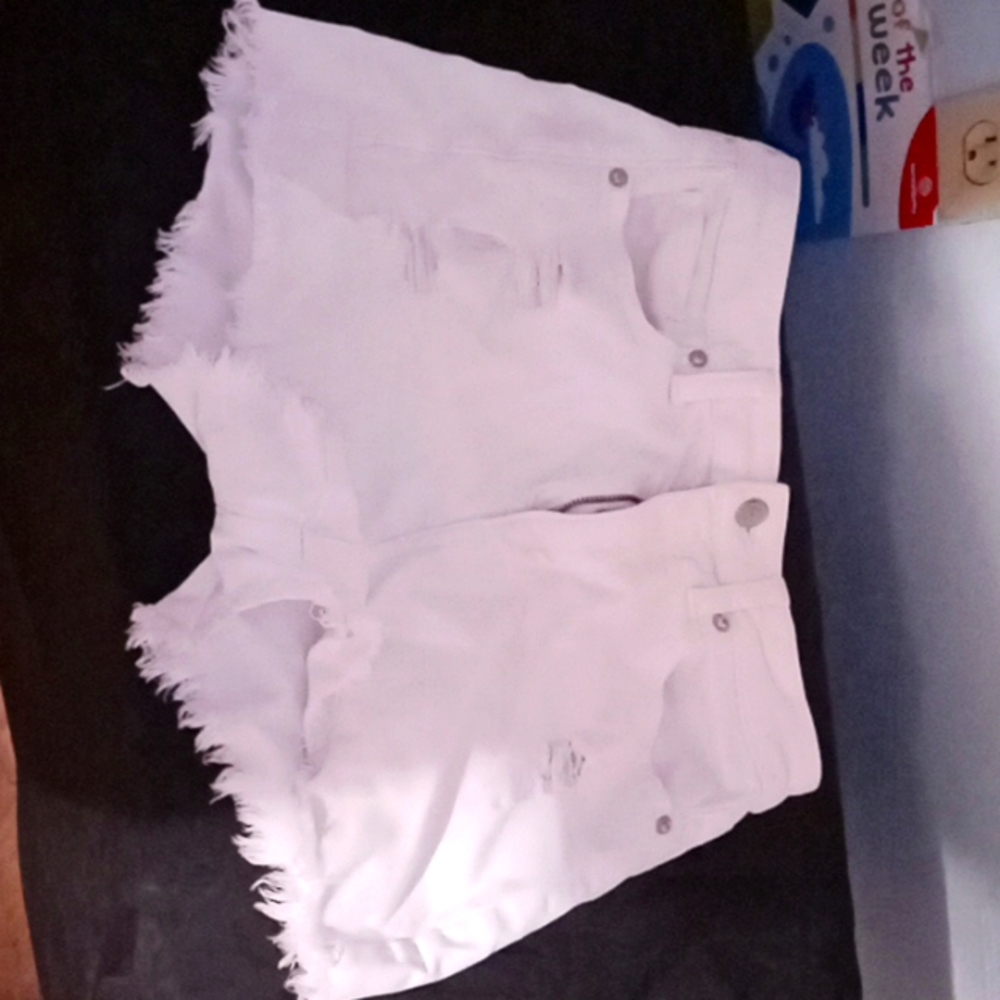 American Eagle White Ripped Shorts